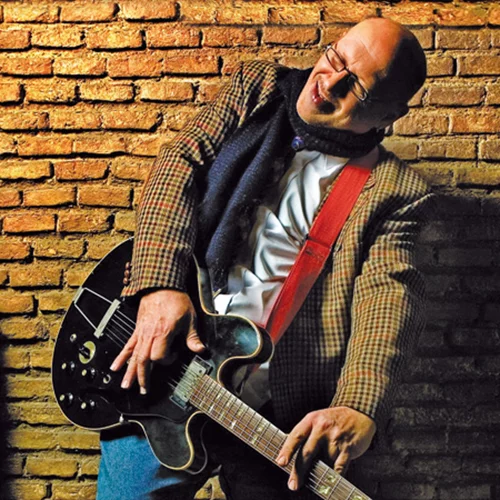 «Οδός Λυσίου»: Μια νέα μουσική σκηνή ανανεώνει την Πλάκα