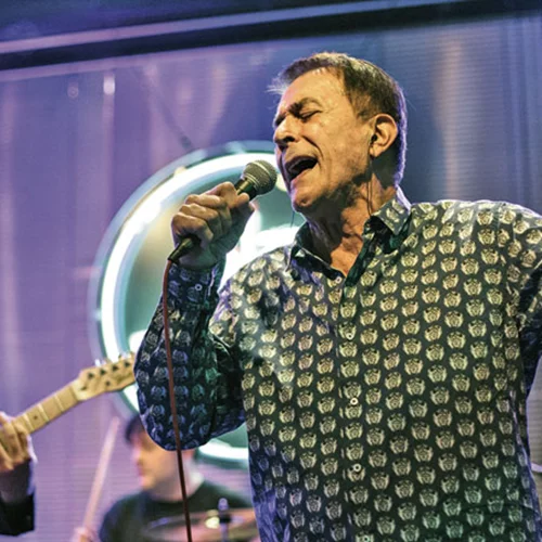 Δάκης, Μπάμπαλη και Monsieur Minimal ξανά στο «Tiki Bar Athens»