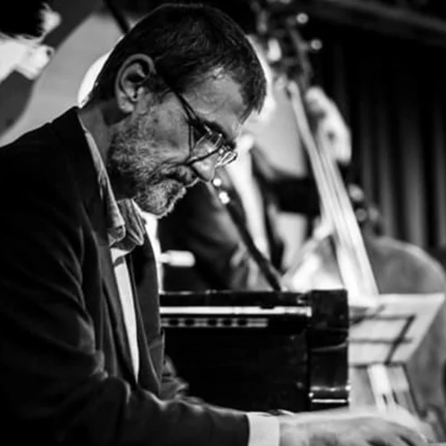 Ο Γιώργος Κοντραφούρης εγκαινιάζει τη νέα σειρά «Jazz στο Μουσείο»