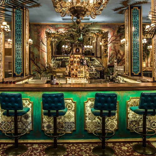 Νέα κουζίνα και cocktail στο «Noel»