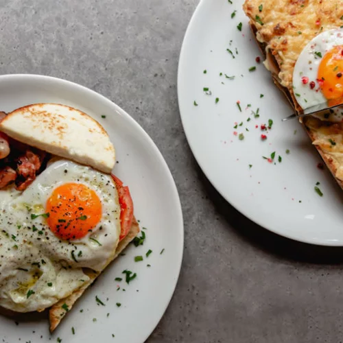 Αρτιστίκ brunch στην ταράτσα