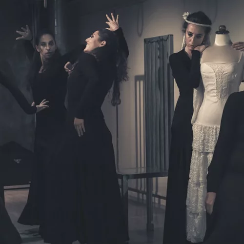 Η εξουσία χορεύει flamenco στο «Σπίτι της Μπερνάρντα Άλμπα»