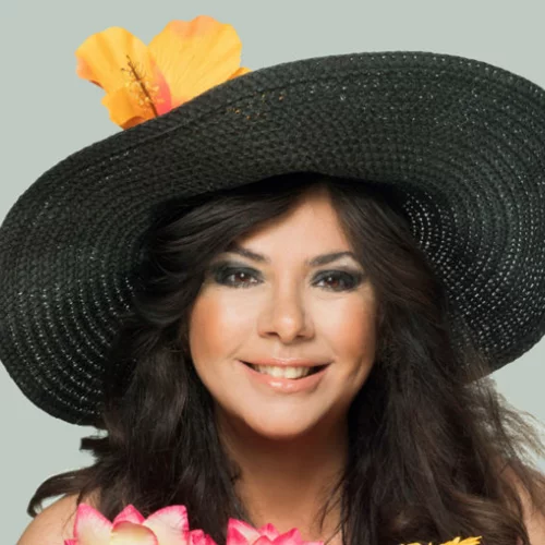 Βάσια Παναγοπούλου: «Ο θεατής πρέπει να νιώθει “βασιλιάς” όταν βρίσκεται στο θέατρο»