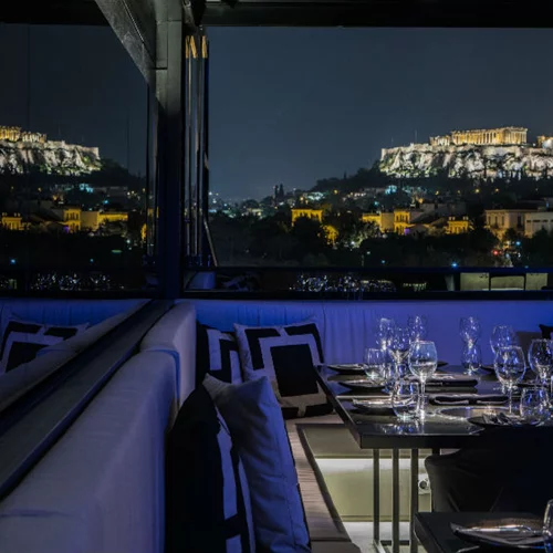 Μια βραδιά στο νέο «Privilege»