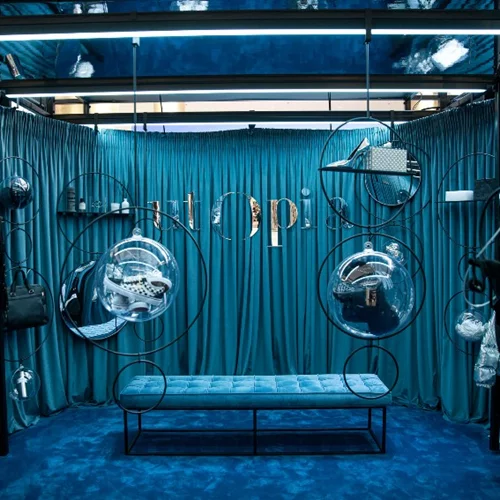 Eclecticism Utopia στο Golden Hall 