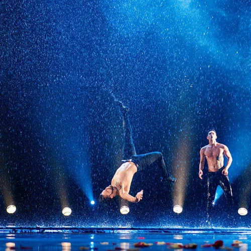 Δύο χορευτικά θεάματα για όλη την οικογένεια