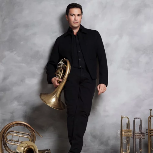 Έρχονται τα Χριστούγεννα στο Μέγαρο!