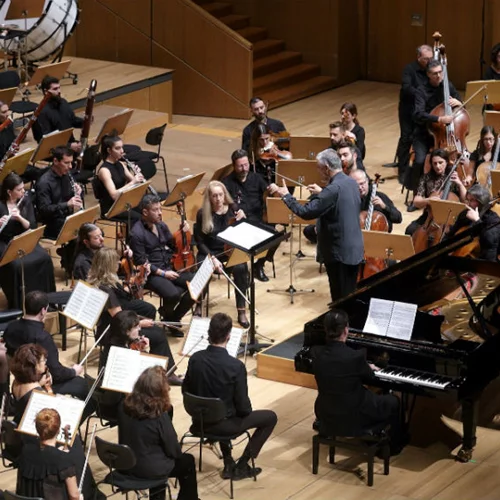 Μια ελληνική συμφωνική ορχήστρα περιοδεύει στην Κίνα τις γιορτές!