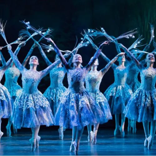 Το πιο χριστουγεννιάτικο μπαλέτο έρχεται στο Christmas Theater