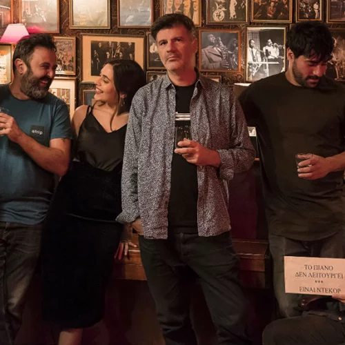 Ο Φοίβος Δεληβοριάς επιστρέφει στο «Κύτταρο»