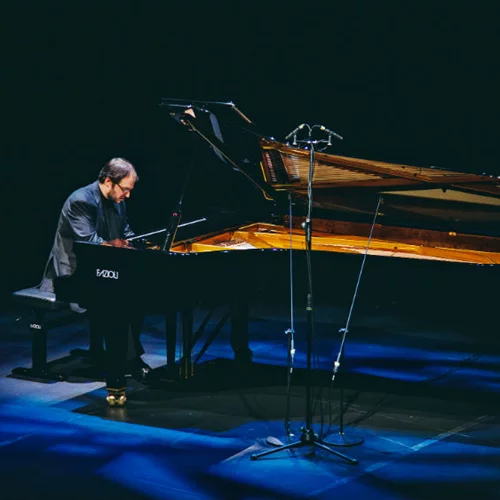 Η μαγεία του ρομαντικού πιάνου στην …Εναλλακτική Σκηνή της ΕΛΣ!