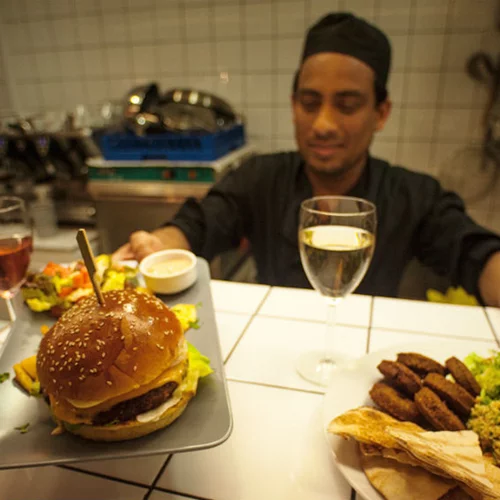 Χαρτογραφήσαμε τη vegan Αθήνα