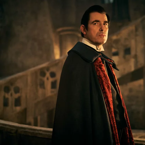 Ο νέος, τηλεοπτικός «Δράκουλας» δαγκώνει υπέροχα