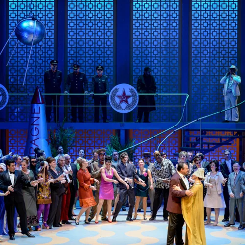 Με τη «Νυχτερίδα» του Στράους γιορτάζει τα 80χρονά της η Λυρική