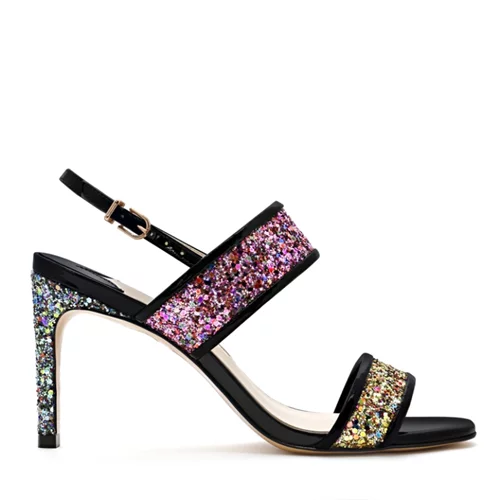 H Sophia Webster λανασάρει upcycling συλλογή 