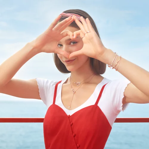 Οι Σπίθες της Αγάπης εμπνέουν τη Swarovski 