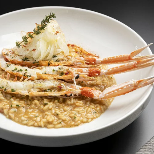 Το «Horizon» σήκωσε πανιά στο Μικρολίμανο