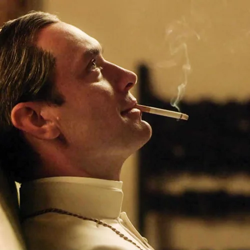To «Young Pope» κάνει πρεμιέρα στην ΕΡΤ1