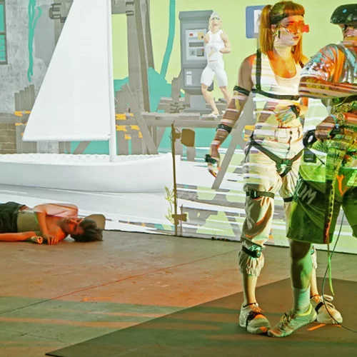 Από το Ίδρυμα Ωνάση στο Σάντανς: ο Τεό Τριανταφυλλίδης παρουσιάζει την «Anti-Gone»