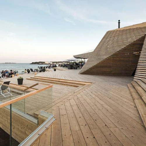 H Löyly στο Ελσίνκι δεν είναι η δημόσια σάουνα που φαντάζεσαι