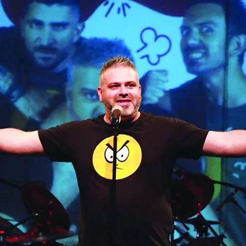 Με τον Λούη Πατσαλίδη θα τζυλιστούμε απ’ τα γέλια – υπόσχεση