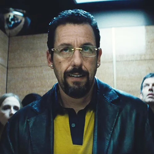 Ο Άνταμ Σάντλερ λέει πως η νέα ταινία του με τους αδερφούς Σαφντί θα είναι ακραία