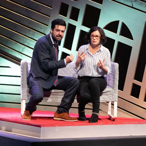 Αποκλειστικές φωτογραφίες από την πρώτη σκηνοθεσία της Ελένης Ράντου