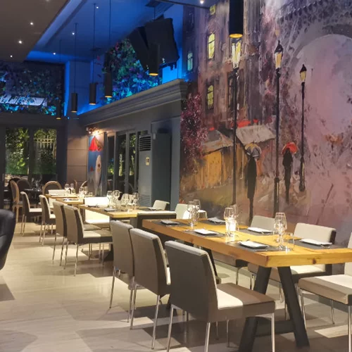 Έτοιμοι για ένα «Avant Garde» αποκριάτικο πάρτι;