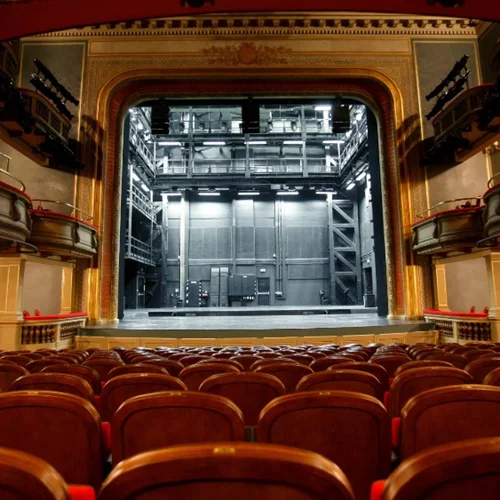 Τι ανακοινώνουν τα θέατρα για τις επιστροφές εισιτηρίων