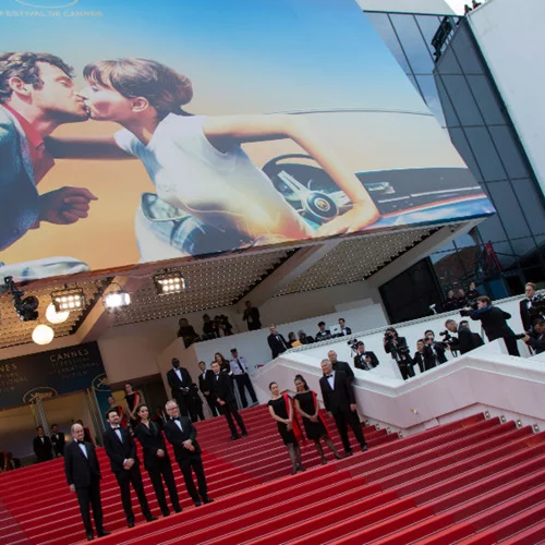 Αναβάλλεται το Φεστιβάλ των Κανών