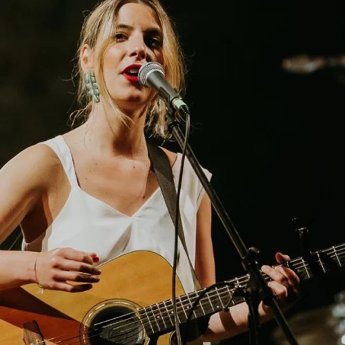 Με Ειρήνη Σκυλακάκη ξεκινούν τα #StayHome live sessions