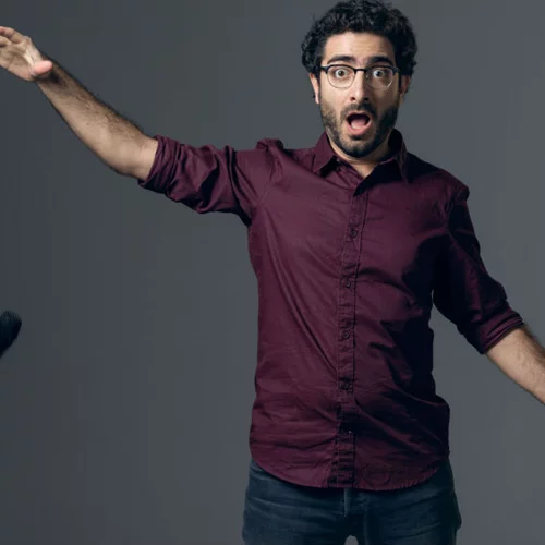 Κάθε βράδυ, κωμικοί ανεβαίνουν στη (διαδικτυακή) σκηνή του Χώρου Τέχνης Βέροιας