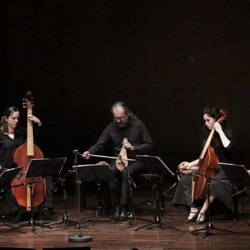 Όταν η παλιά μουσική συναντά παραδοσιακούς και ηλεκτρονικούς ήχους: «Lachrimæ Lyræ» – «Splendidissima Gemma»