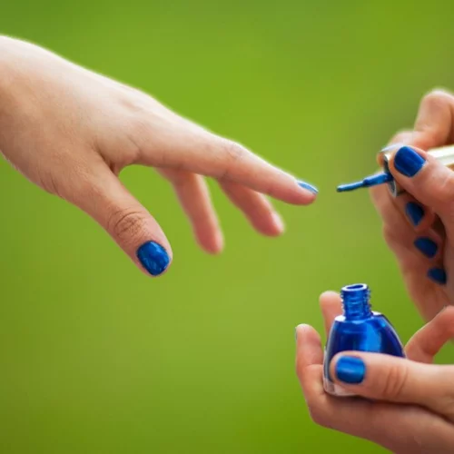 New nail rules: 5 λόγοι για να φτιάξουμε τα νύχια μας σε ένα nail salon χωρίς φόβο και άγχος  