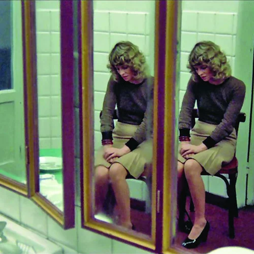 Μετά τα Μεσάνυχτα