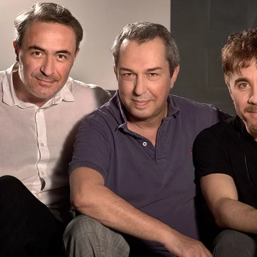 Χατζηπαναγιώτης, Τσαλταμπάσης, Κουρλαμπάς περιοδεύουν με το «Art»