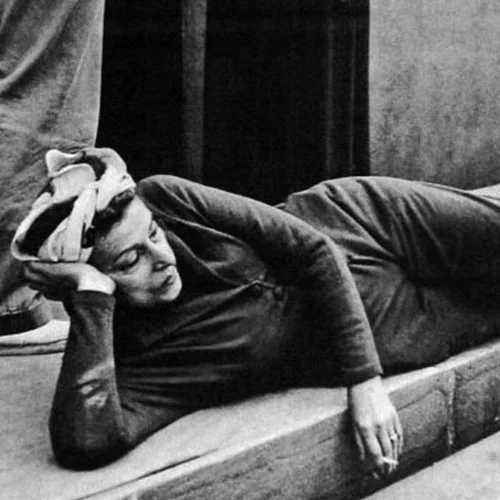 Ένα υπέροχο λεύκωμα για την Επίδαυρο