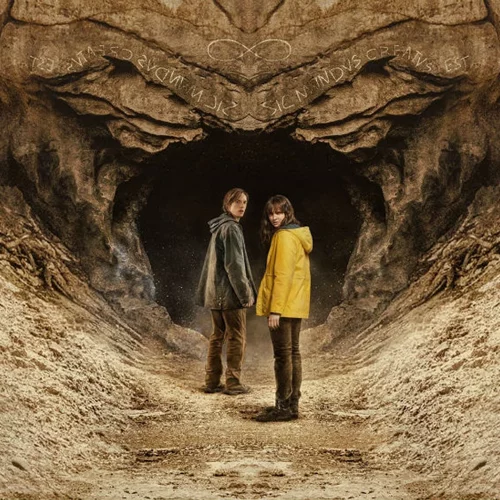 Στο λαβύρινθο του "Dark", το σκοτάδι είναι το ίδιο με το φως