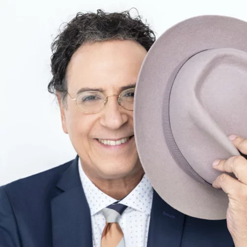 Χάρης Ρώμας: «Το θέατρο πρέπει να επιβιώσει και στην Covid εποχή»