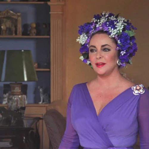 Στον Καθρέφτη Είδα το Δολοφόνο