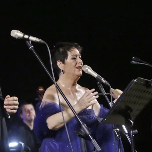 Ο Σάκης και η Σόνια τραγουδούν τα κλασικά στο Ηρώδειο