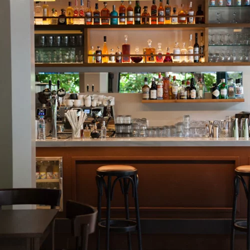 Ένα νεοκαφενείο 80+ χρόνων άνοιξε πρόσφατα στο Παγκράτι