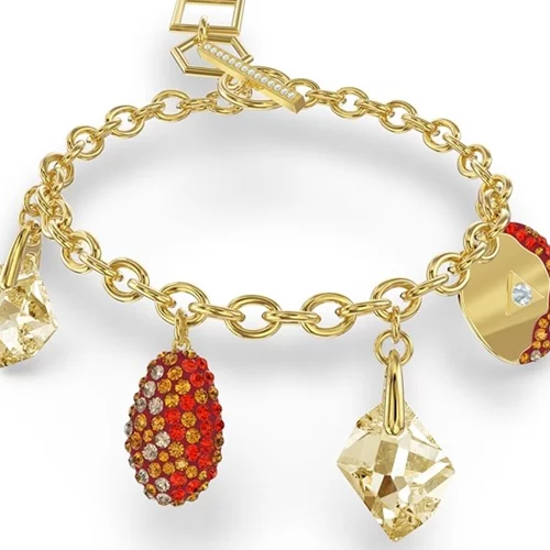 Η Swarovksi ζωντανεύει το κληροδότημα της 