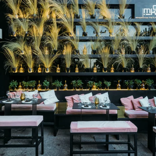 Γλυφάδα: Bar hopping στην ανανεωμένη σκηνή της Λαοδίκης