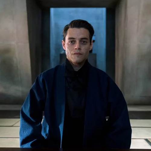 Ο Ράμι Μάλεκ είναι ο villain που τα βάζει με τον Τζέιμς Μποντ (video)