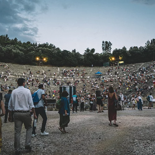 Τι μας δίδαξε το καλοκαίρι για το θέατρο στην Covid-19 εποχή;