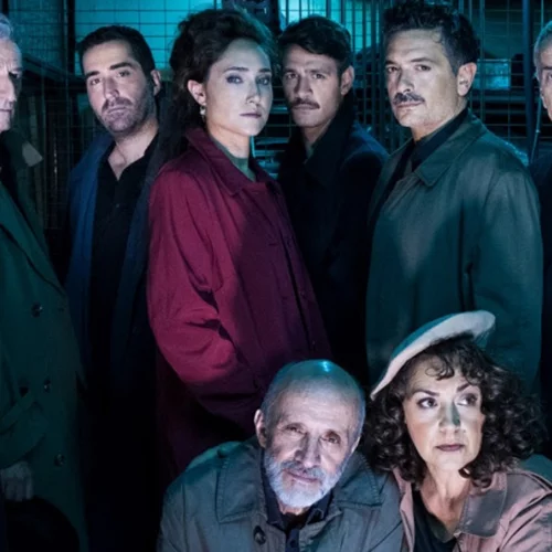 Οι πρώτες φωτογραφίες από τη «Συνοικία το όνειρο» του Σωτήρη Χατζάκη