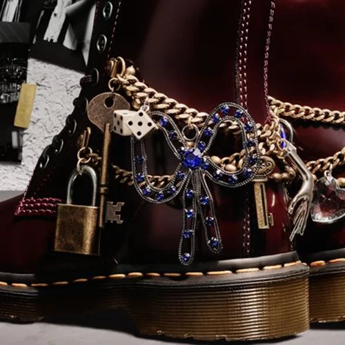 Dr. Martens & Marc Jacobs: Η πολύ-αναμενόμενη συνεργασία! 