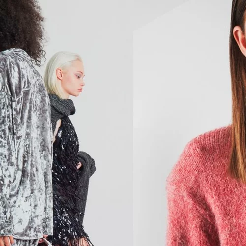 Ένα εικονικό Fashion Show παρουσίασε η Pull & Bear για τη νέα της συλλογή