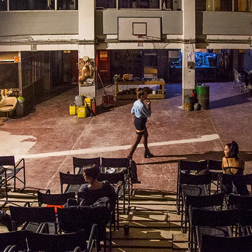 Μπήκαμε στον νέο, υπέροχο χώρο του Cartel